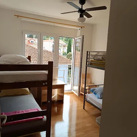 Rooms Trogir *